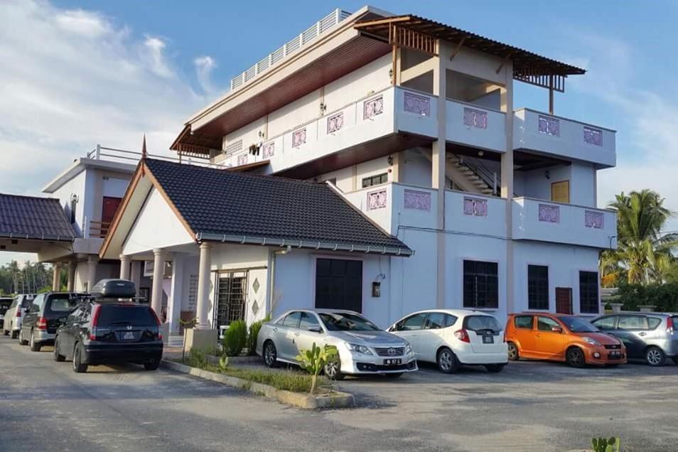 Kanza Beach Inn Маранг Экстерьер фото