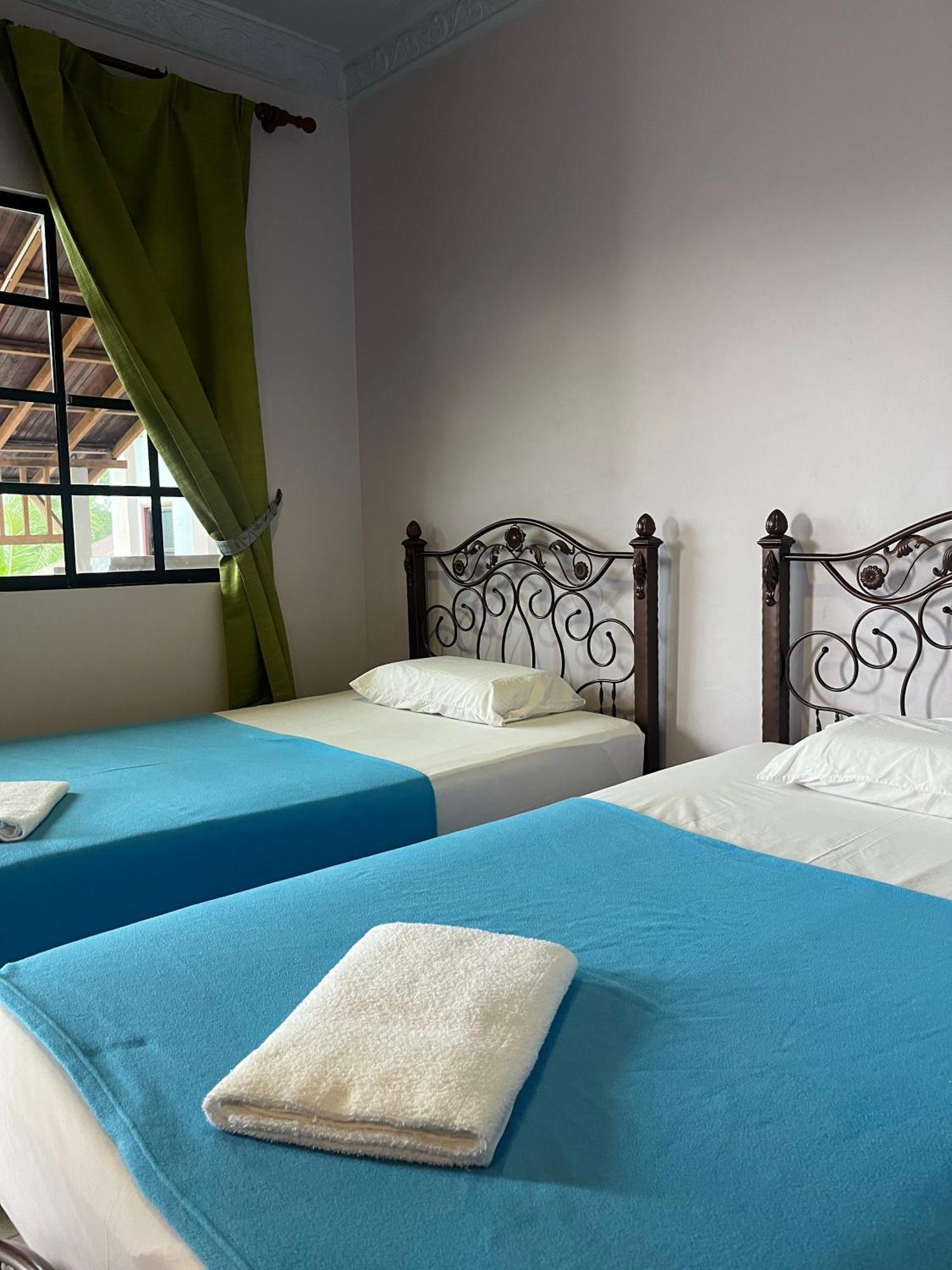 Kanza Beach Inn Маранг Экстерьер фото